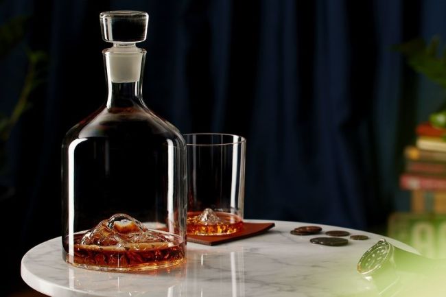 These Whiskey Peaks Drinking Glasses Are All On Sale And Will Arrive By Christmas
