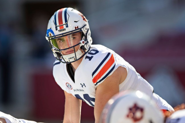 College Football World Reacts To Bo Nix's Decision To Transfer