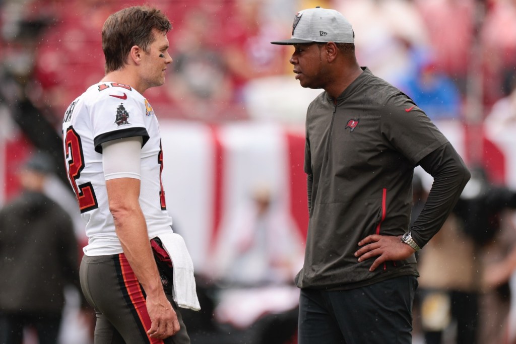 Tampa Bay's Byron Leftwich Responds To Jaguars Fans Begging Him To Be Their Next Head Coach