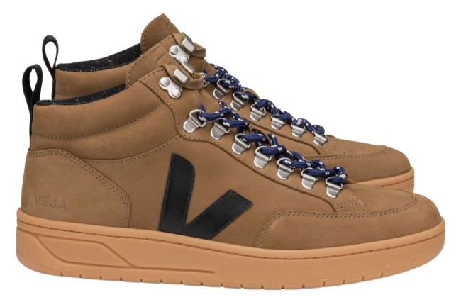 5 Leather Boots You Can Get For A Significant Discount Right Now