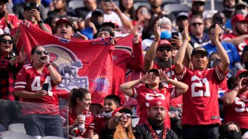 49ers Fans Take Over LA And Are Booing Rams Fans Out Of Restaurants Ahead Of NFC Championship Game