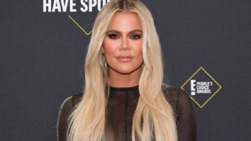 Picture Of Khloe Kardashian’s Hands Goes Viral And Instantly Becomes A Meme