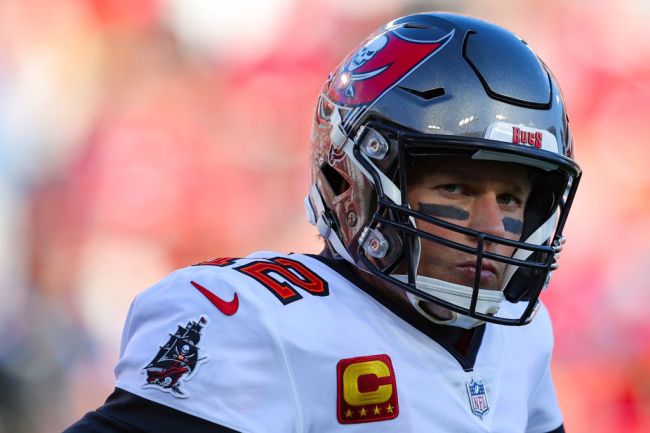 nfl-insider-reports-tom-brady-hasnt-made-decision-retirement