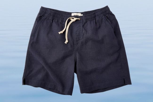 9 Travel Essentials For Escaping The Cold Winter Weather