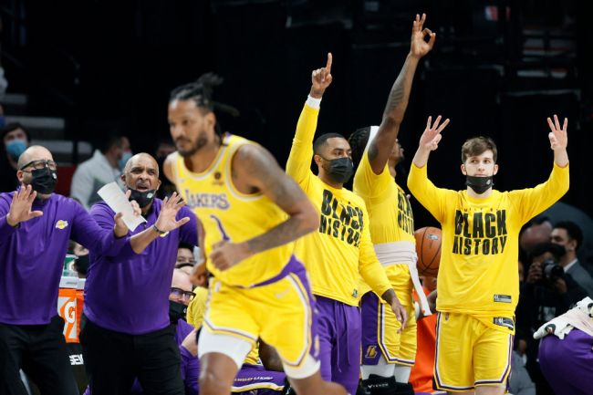 los-angeles-lakers-pursuing-blockbuster-3-team-trade