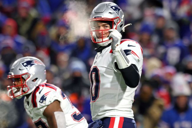 new-england-patriots-surprising-option-offensive-coordinator
