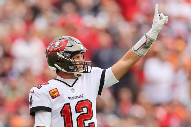 Stat Comparing Tom Brady In His 40's To Troy Aikman Is Mind-Blowing