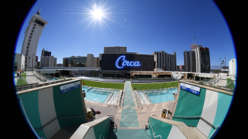 The Ratio Of Men To Women Watching March Madness At The Pool In Las Vegas Is Absolutely Insane