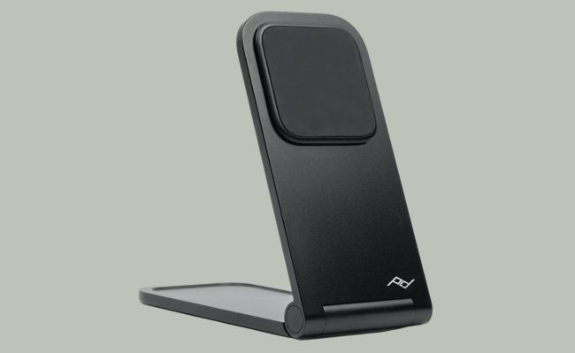 Everyday Carry Essentials: Peak Design Charging Stand, G-Shock GA2100, And More