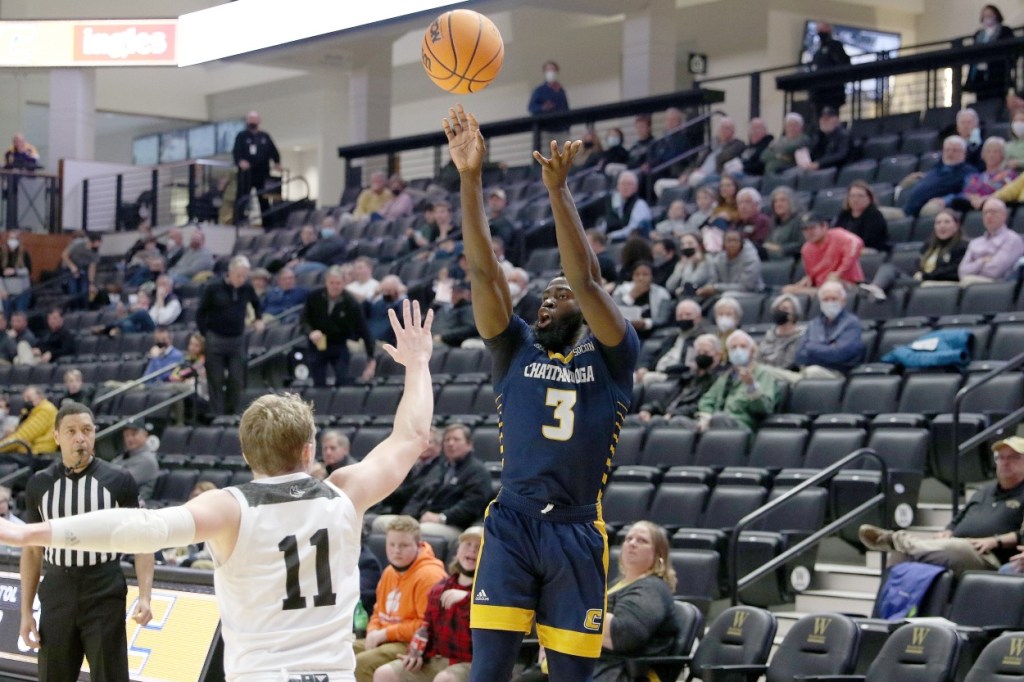 Radio Call Of Chattanooga's Magical OT 3-Pointer To Make March Madness Is An Adrenaline Rush