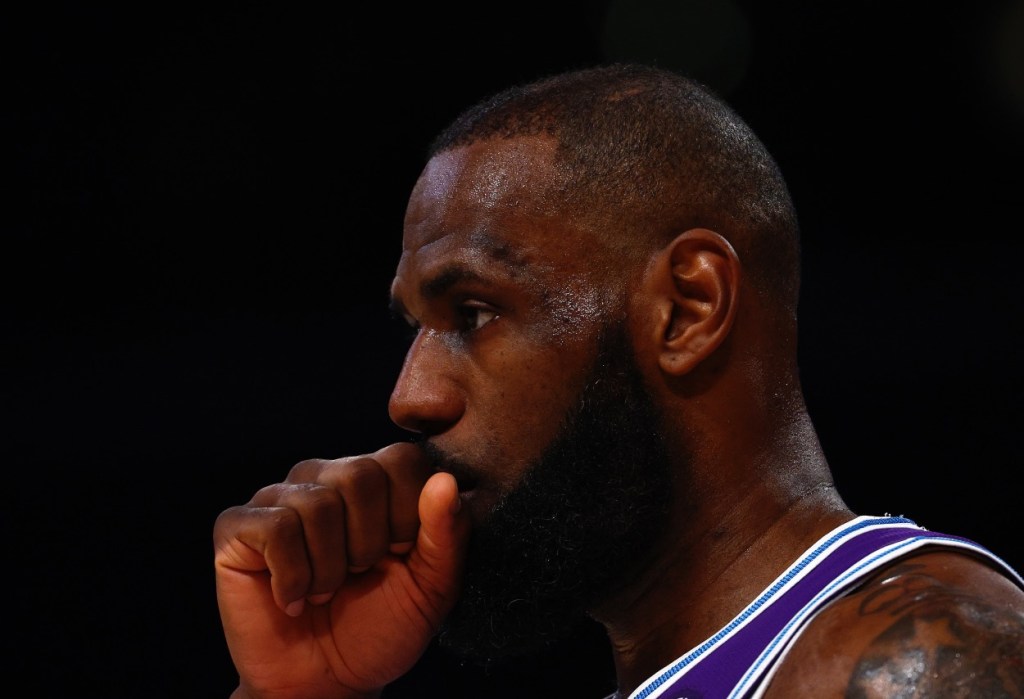Athletes And Celebs Line Up To Congratulate LeBron James On Setting A Monumental NBA Record