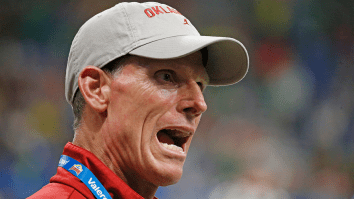 Oklahoma DL Transfer Discusses Hilarious Recruiting Call While Brent Venables Was Lifting Weights