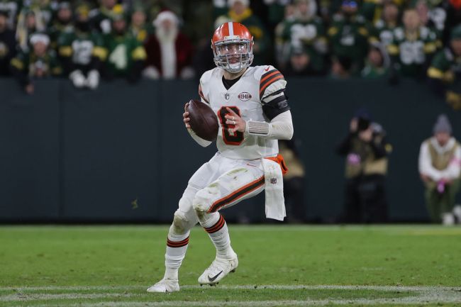 cleveland-browns-insider-reveals-team-inside-track-land-baker-mayfield