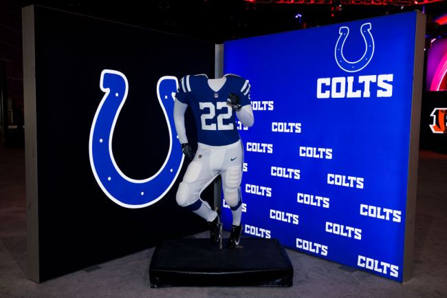 indianapolis-colts-host-top-quarterback-prospect
