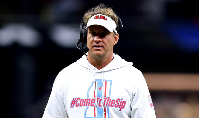 Lane Kiffin Prom Photos With A Few Dozen Couples By A Pool Go Viral