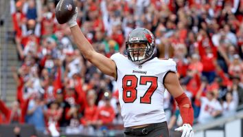Rob Gronkowski Takes Shot At New England Patriots Over Player Bonuses