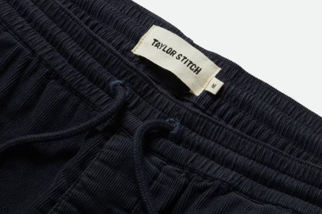 The Apres Short From Taylor Stitch Is Perfect For All Outdoor Adventures