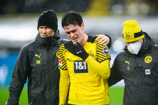 Video: Gio Reyna Leaves Match In Tears After Picking Up Another Injury