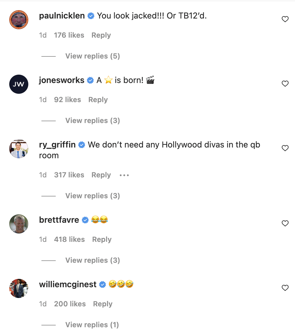 Tom Brady Flexed His Jacked Arms On Instagram And People Went Nuts