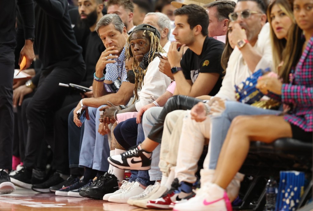 Lil Wayne Deletes Vulgar Threat He Tweeted At Mark Cuban, Gets Clowned By Everyone