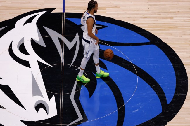 Knicks Are Preparing A Monster Offer To Lure Mavs Guard Jalen Brunson