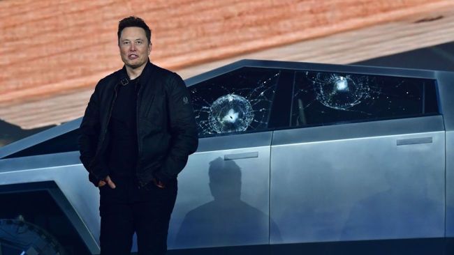 Elon Musk: Tesla Staff Must Be In-Office 40 Hrs/Week Or They're Fired