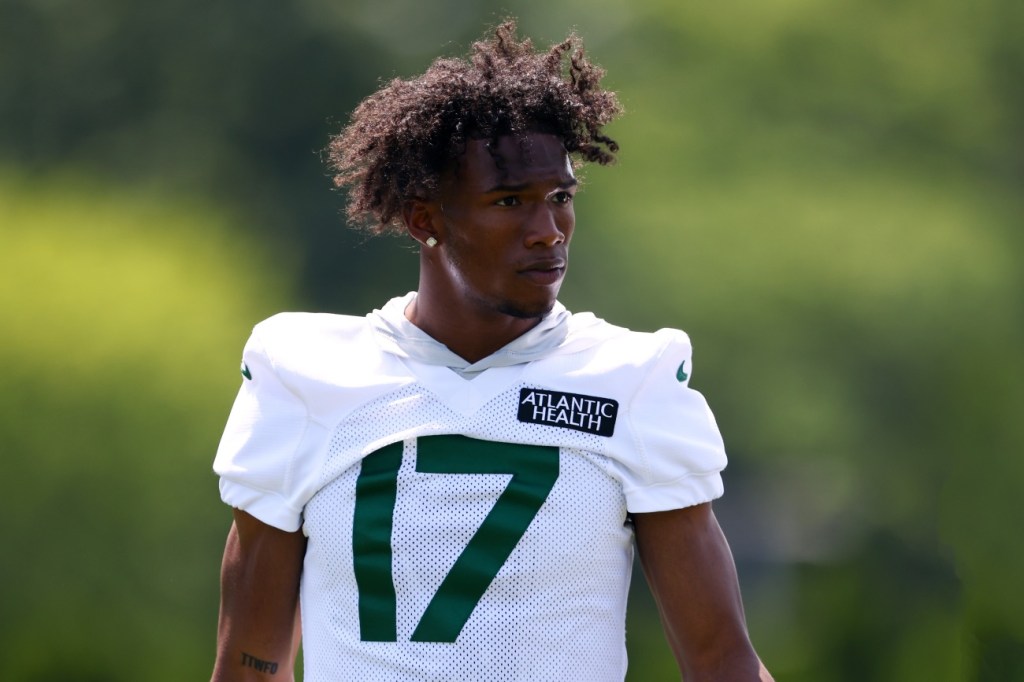 Torrey Smith Put ‘Rookie Dinners’ On Blast After Jets 1st Rounder Garrett Wilson Got Duped