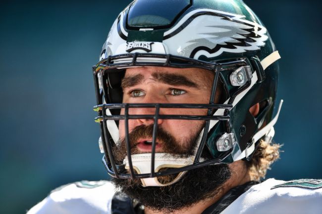 Philadelphia Eagles Jason Kelce Trolled The NFL By Wearing Bubble Wrap To Practice