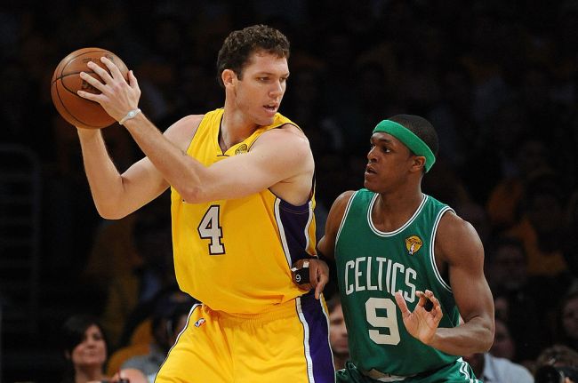 luke-walton-revealed-kobe-bryant-punishment-practice