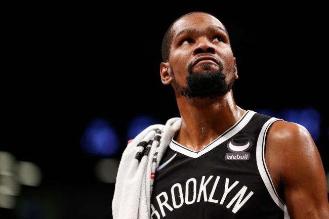 nba-insider-reveals-big-issue-kevin-durant-trade-talks