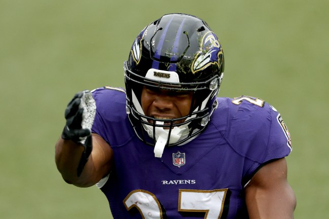 Ravens RB JK Dobbins Takes Direct Aim At NFL Insider Ian Rapoport 