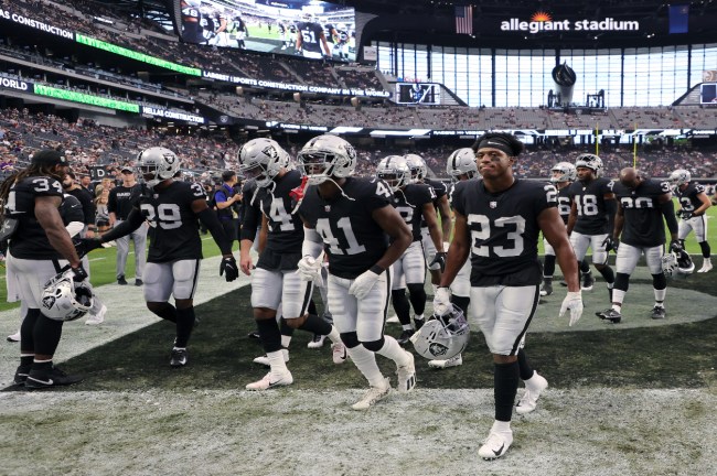 Raiders Move On From Another Awful Contract: This Time Kenyan Drake