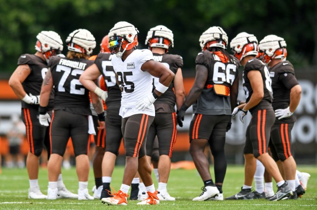 Myles Garrett Sees Deshaun Watson Suspension As A Golden Opportunity