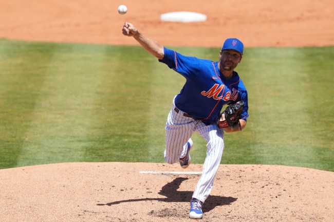 Mets Fans Are Celebrating As Jacob deGrom Returns To The Mound