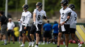 Mike Tomlin’s Update On The Steelers’ QB Situation Is A Hilarious Example Of How Coaches Say Absolutely Nothing