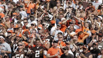Browns Fans Bust Out Extremely Offensive Deshaun Watson Mannequin During Tailgate Before Browns-Jets Game