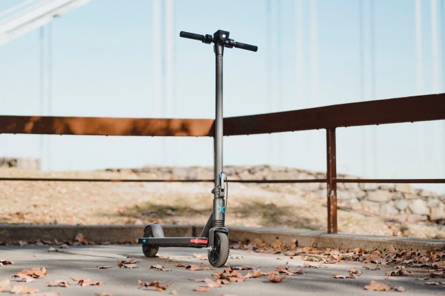 Hover-1 Highlander Foldable Electric Scooter