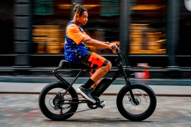 SWFT ZIP Ebike - electric rideables