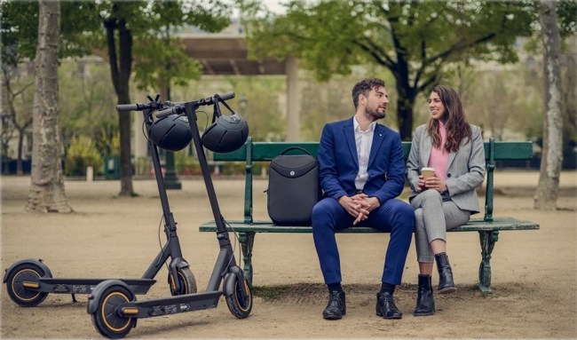 Segway KickScooter Foldable Electric Scooter