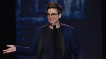 Comedian Who Called Netflix An ‘Amoral Cult’ In Wake Of Dave Chappelle Controversy Signs New Contract With Netflix