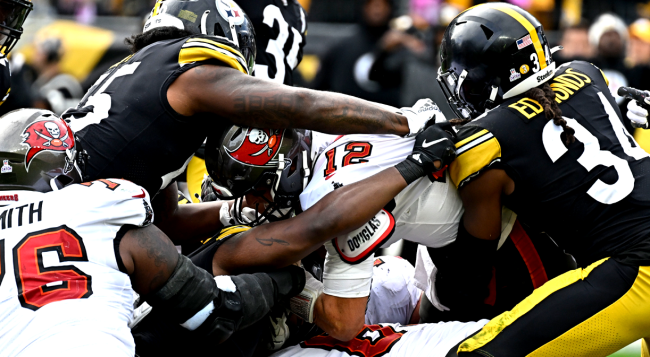 Ben Roethlisberger Tom Brady Didnt Look Like He Wanted To Be Out There