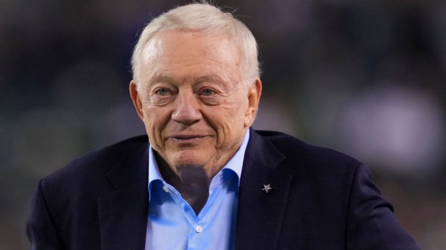 jerry-jones-reveals-how-he-plans-handle-trade-deadline-for-dallas-cowboys