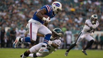 LeSean McCoy Has Wild Message About Dallas Cowboys’ Quarterback Controversy