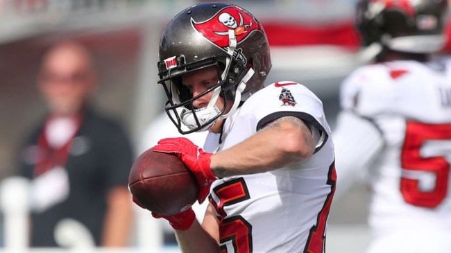 tampa-bay-buccaneers-wide-receiver-surprisingly-decides-retire-cole-beasley