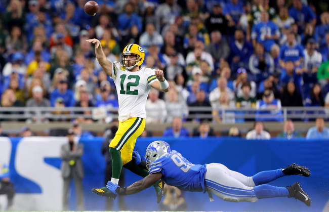 Aaron Rodgers Is Doing What He Said Hed Never Do Says Ex-Teammate
