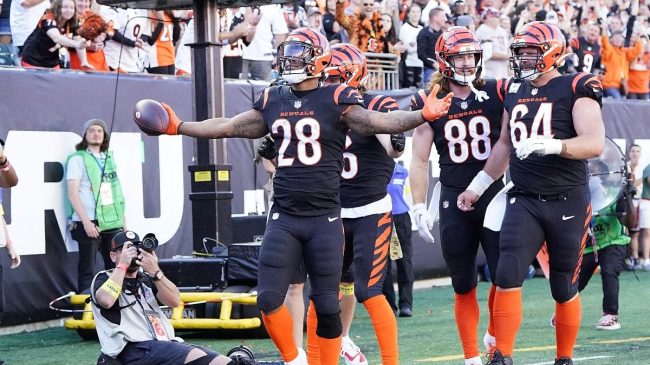 Joe Mixon Puts Himself In Elite Company After Historic Day For Bengals