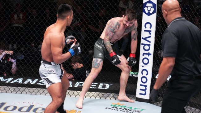 mma-fans-think-something-is-up-suspicious-line-movement-darrick-minner