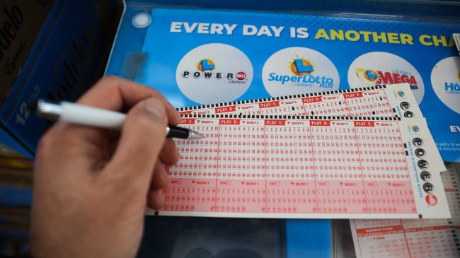 Powerball Conspiracy Floods Internet After Winning Ticket Announced