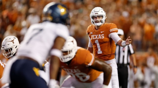 texas-quarterback-reportedly-entering-transfer-portal