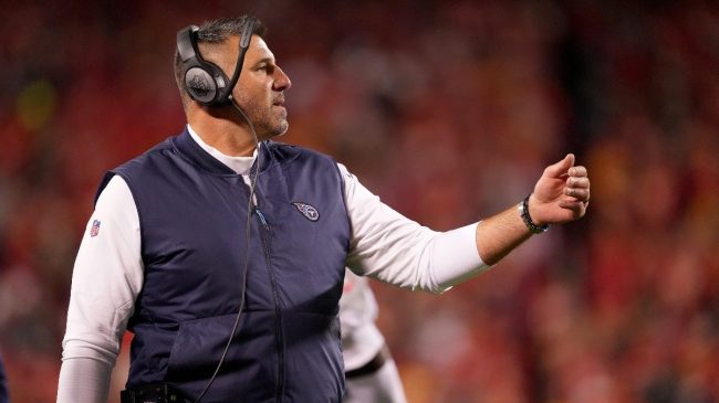 Titans HC Mike Vrabel May Have Called Out GM Jon Robinson
